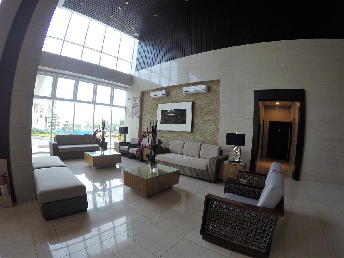 Wind Residence Condo - Tagaytay By Jaderooms 大雅台 外观 照片