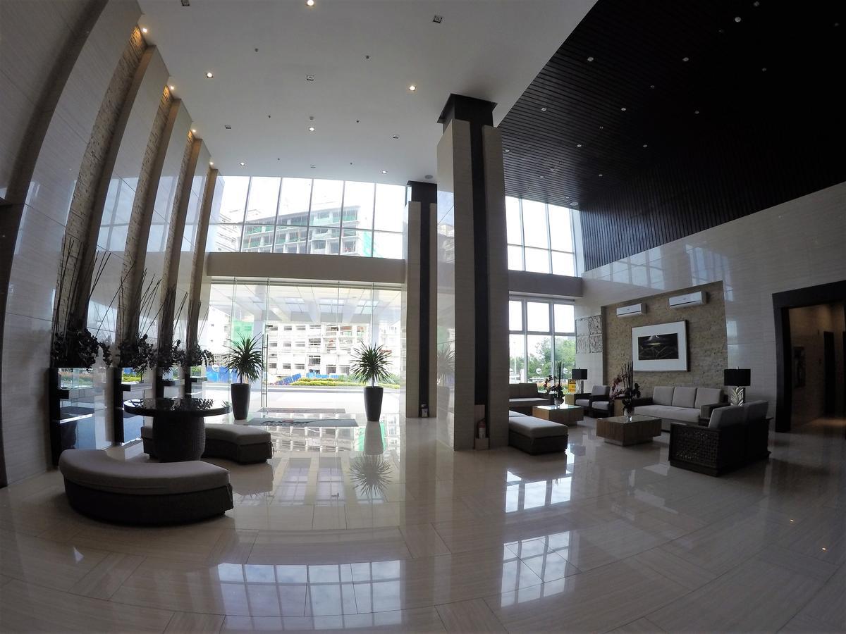 Wind Residence Condo - Tagaytay By Jaderooms 大雅台 外观 照片